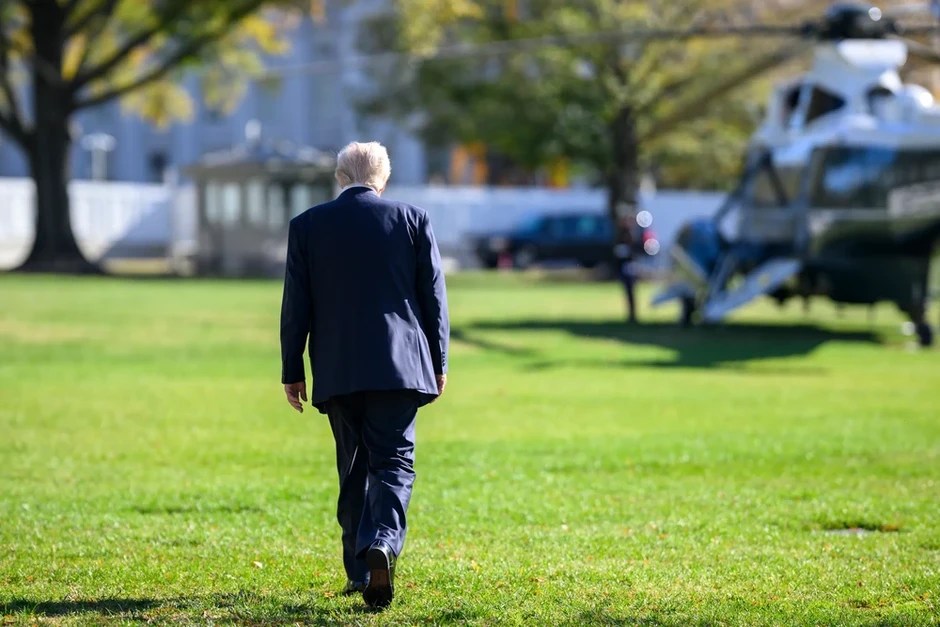 Ông Trump gia hạn ngừng bắn không xác định thời hạn với Iran, cục diện sắp tới có thay đổi lớn? Ông Trump gia hạn ngừng bắn không xác định thời hạn với Iran, cục diện sắp tới có thay đổi lớn?