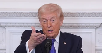 Ông Trump gọi phán quyết về thuế quan của tòa án là 'nỗi hổ thẹn'