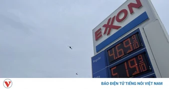 Ông Trump kêu gọi các công ty dầu mỏ giảm giá xăng ngay lập tức