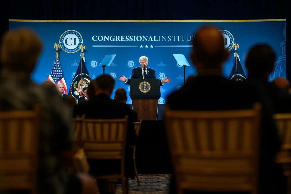 Ông Trump kêu gọi Trung Quốc, Nhật, Hàn,... điều tàu cùng Mỹ giữ an toàn eo biển Hormuz Ông Trump kêu gọi Trung Quốc, Nhật, Hàn,... điều tàu cùng Mỹ giữ an toàn eo biển Hormuz