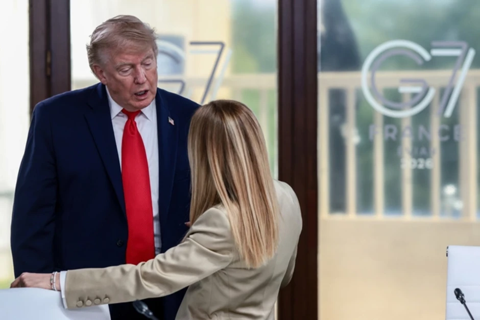 Ông Trump khẳng định bà Meloni nài nỉ xin chụp ảnh cùng Ông Trump khẳng định bà Meloni nài nỉ xin chụp ảnh cùng