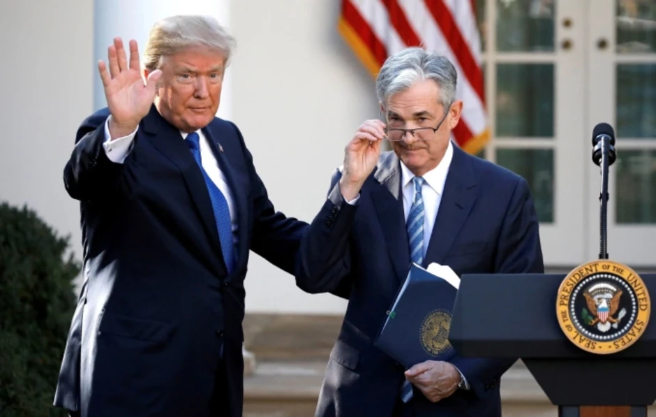 Ông Trump lại dọa sa thải Chủ tịch Fed Ông Trump lại dọa sa thải Chủ tịch Fed