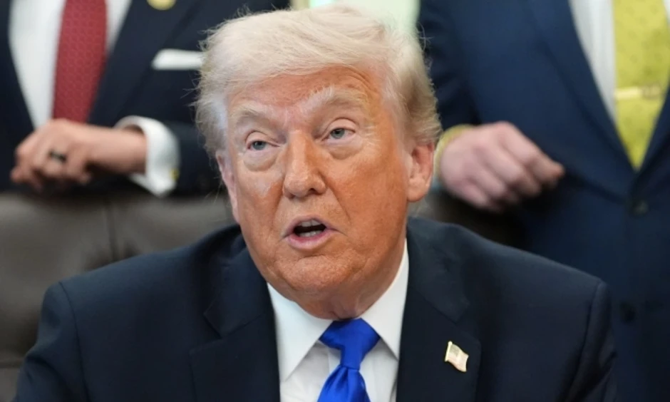Ông Trump: Lệnh phong tỏa của Mỹ khiến nền kinh tế Iran sụp đổ Ông Trump: Lệnh phong tỏa của Mỹ khiến nền kinh tế Iran sụp đổ