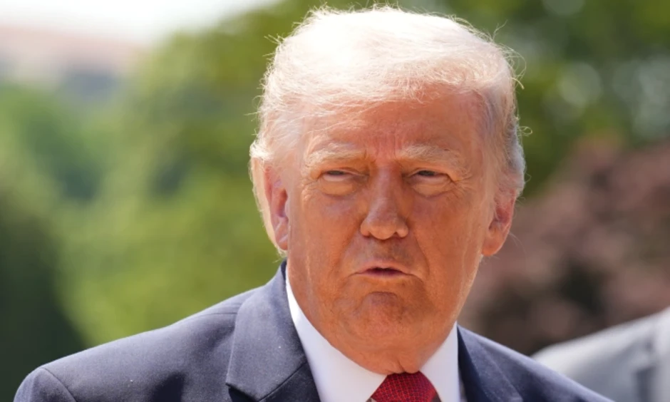 Ông Trump: Mỹ có thể tập kích Iran trong những ngày tới Ông Trump: Mỹ có thể tập kích Iran trong những ngày tới
