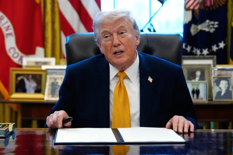 Ông Trump: Mỹ không cần ai giúp đỡ Ông Trump: Mỹ không cần ai giúp đỡ