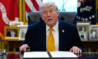 Ông Trump: Mỹ không cần ai giúp đỡ