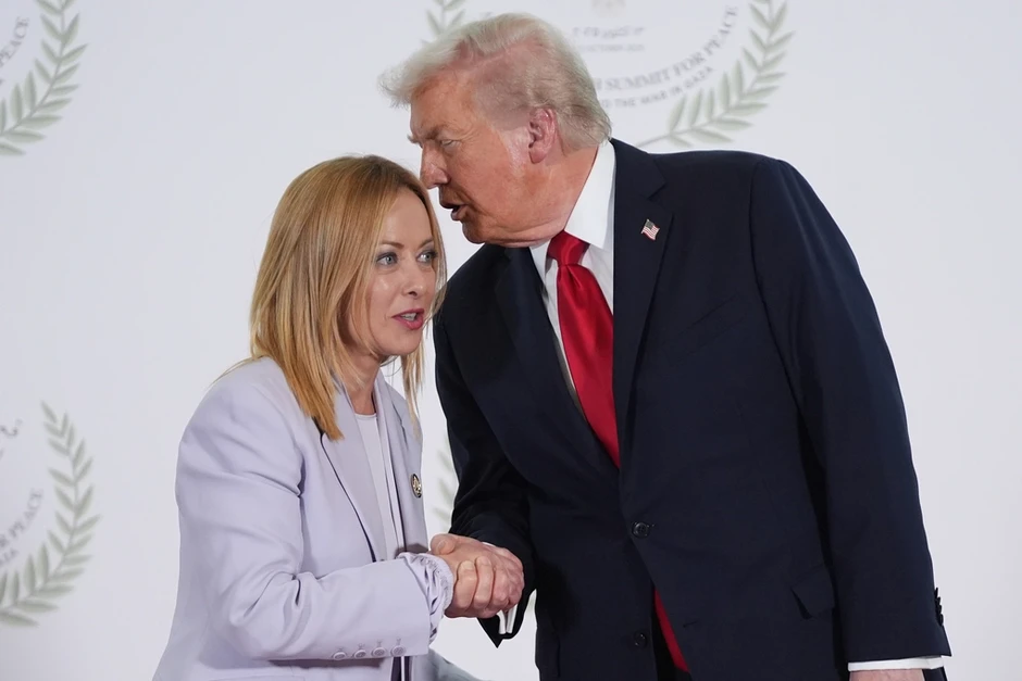 Ông Trump nêu lý do rạn nứt quan hệ với Thủ tướng Italy Ông Trump nêu lý do rạn nứt quan hệ với Thủ tướng Italy