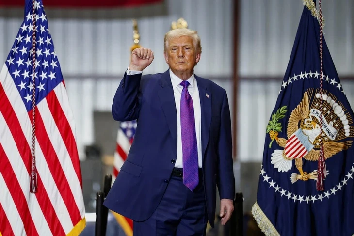 Ông Trump nói có ‘3 lựa chọn’ cho vị trí lãnh đạo Iran, so sánh với Venezuela Ông Trump nói có ‘3 lựa chọn’ cho vị trí lãnh đạo Iran, so sánh với Venezuela