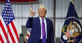 Ông Trump nói có ‘3 lựa chọn’ cho vị trí lãnh đạo Iran, so sánh với Venezuela