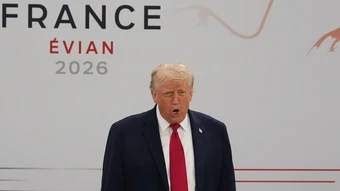 Ông Trump nói đùa 'tôi là sếp' khi đến muộn cuộc họp của G7