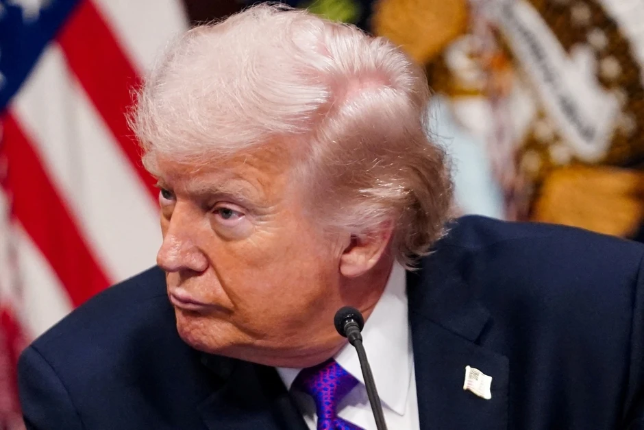 Ông Trump nói Mỹ gần đạt mục tiêu, cân nhắc thu hẹp hoạt động quân sự tại Iran Ông Trump nói Mỹ gần đạt mục tiêu, cân nhắc thu hẹp hoạt động quân sự tại Iran