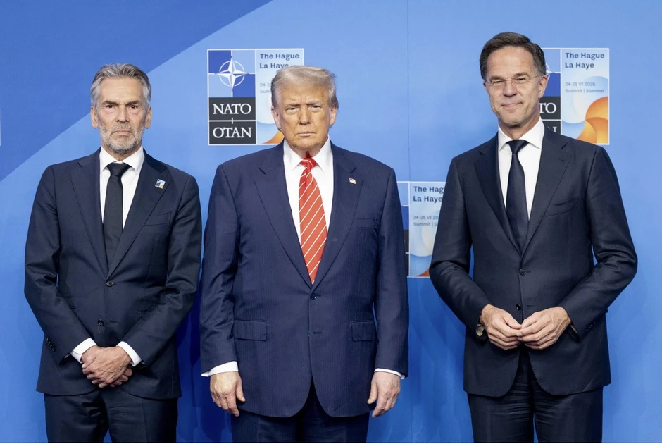 Ông Trump nói 'rất thất vọng' với NATO, từng có ý định không dự hội nghị Ông Trump nói 'rất thất vọng' với NATO, từng có ý định không dự hội nghị
