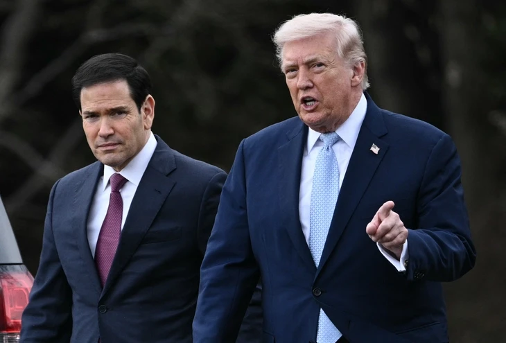 Ông Trump ra tối hậu thư 48 tiếng để Iran mở lại eo biển Hormuz, Tehran dọa nhắm vào cơ sở khử muối Ông Trump ra tối hậu thư 48 tiếng để Iran mở lại eo biển Hormuz, Tehran dọa nhắm vào cơ sở khử muối