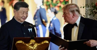 Ông Trump tặng món quà “biểu tượng quốc gia của Mỹ” cho ông Tập