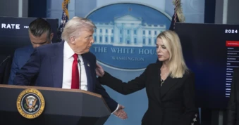 Ông Trump thay Bộ trưởng Tư pháp Mỹ