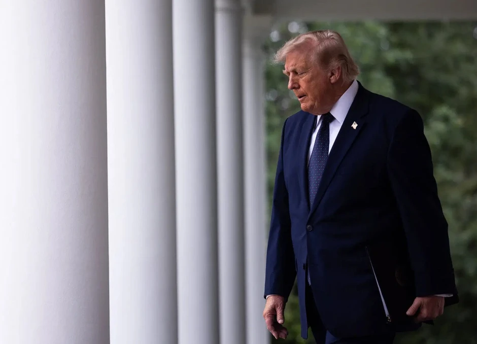 Ông Trump tự nhận là 'mục tiêu số một' trong danh sách ám sát của Iran Ông Trump tự nhận là 'mục tiêu số một' trong danh sách ám sát của Iran