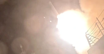 Ông Trump tuyên bố “chưa xong việc”, Mỹ không kích Iran 11 đêm liên tiếp