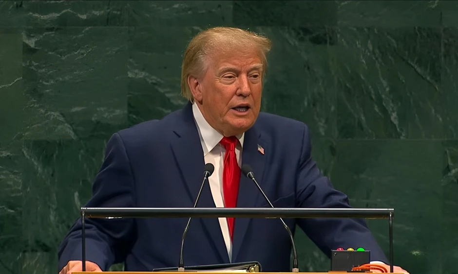 Ông Trump tuyên bố đang đối mặt với 'quyết định lớn' về Iran Ông Trump tuyên bố đang đối mặt với 'quyết định lớn' về Iran