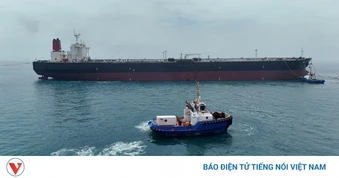 Ông Trump tuyên bố Mỹ sẽ thu phí 20% đối với hàng hóa qua eo biển Hormuz