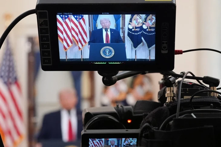 Ông Trump tuyên bố sẽ 'giáng đòn cực mạnh vào Iran' trong 2-3 tuần tới