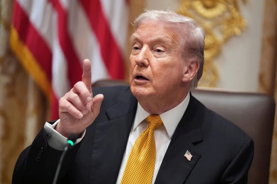 Ông Trump tuyên bố vẫn đàm phán “rất tốt” bất chấp Iran đóng cửa eo biển Hormuz Ông Trump tuyên bố vẫn đàm phán “rất tốt” bất chấp Iran đóng cửa eo biển Hormuz