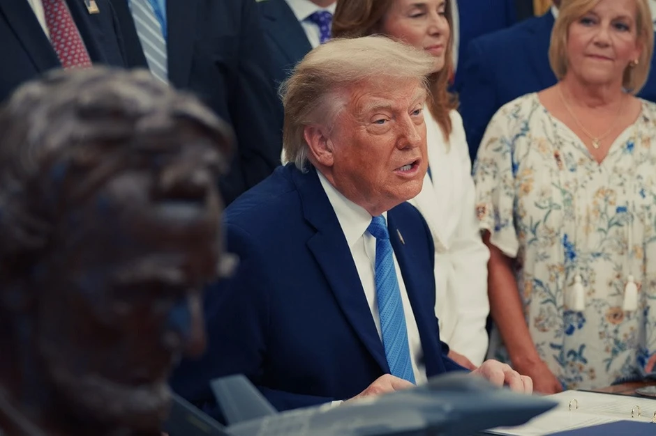Ông Trump và Iran nói trái ngược về việc thanh tra hạt nhân ‘mức cao nhất’ Ông Trump và Iran nói trái ngược về việc thanh tra hạt nhân ‘mức cao nhất’