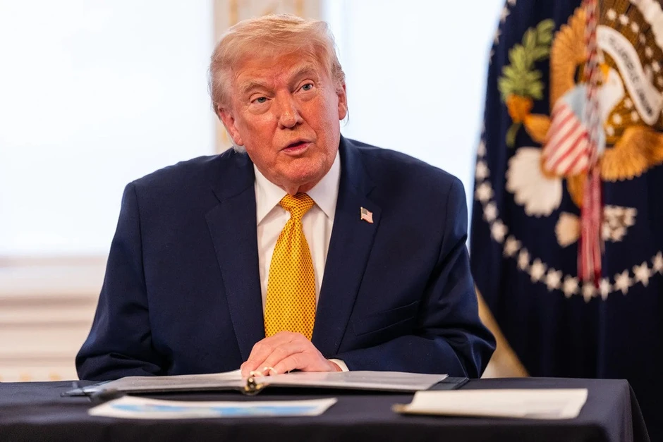 Ông Trump xác nhận Mỹ đang theo dõi các kho uranium của Iran Ông Trump xác nhận Mỹ đang theo dõi các kho uranium của Iran