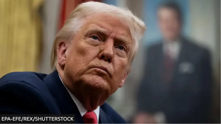 Ông Trump yêu cầu Iran bồi thường, Mỹ rà phá hết thủy lôi ở eo Hormuz Ông Trump yêu cầu Iran bồi thường, Mỹ rà phá hết thủy lôi ở eo Hormuz