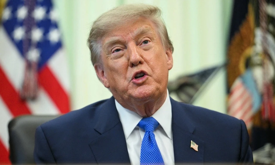 Ông Trump yêu cầu Iran bồi thường thiệt hại chiến tranh Ông Trump yêu cầu Iran bồi thường thiệt hại chiến tranh