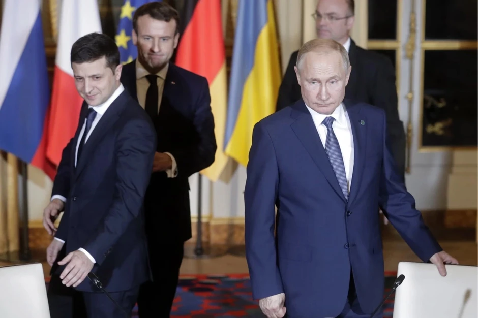 Ông Zelensky viết thư mời ông Putin đàm phán, Nga kêu gọi thỏa hiệp Ông Zelensky viết thư mời ông Putin đàm phán, Nga kêu gọi thỏa hiệp