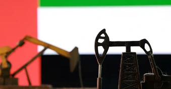OPEC gặp khó, Mỹ hưởng lợi