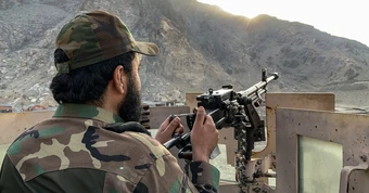 Pakistan - Afghanistan tiếp tục giao tranh tại biên giới