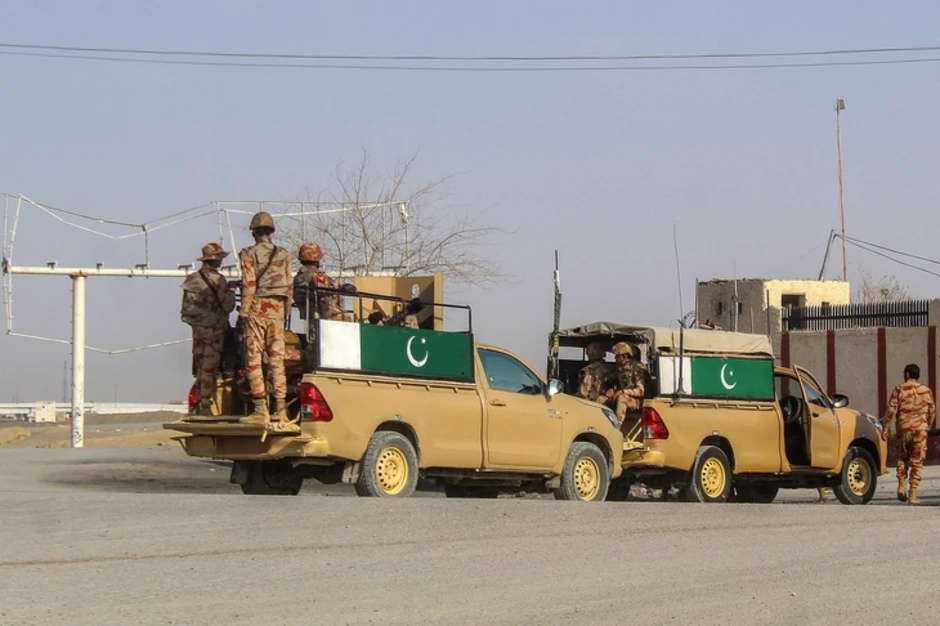 Pakistan không kích thủ đô Afghanistan, tuyên bố chiến tranh Pakistan không kích thủ đô Afghanistan, tuyên bố chiến tranh