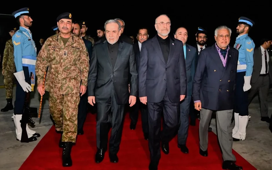 Phái đoàn Iran đến Pakistan trước thềm đàm phán