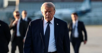 Phản ứng của Tổng thống Trump khi hoãn ký thỏa thuận phút chót với Iran