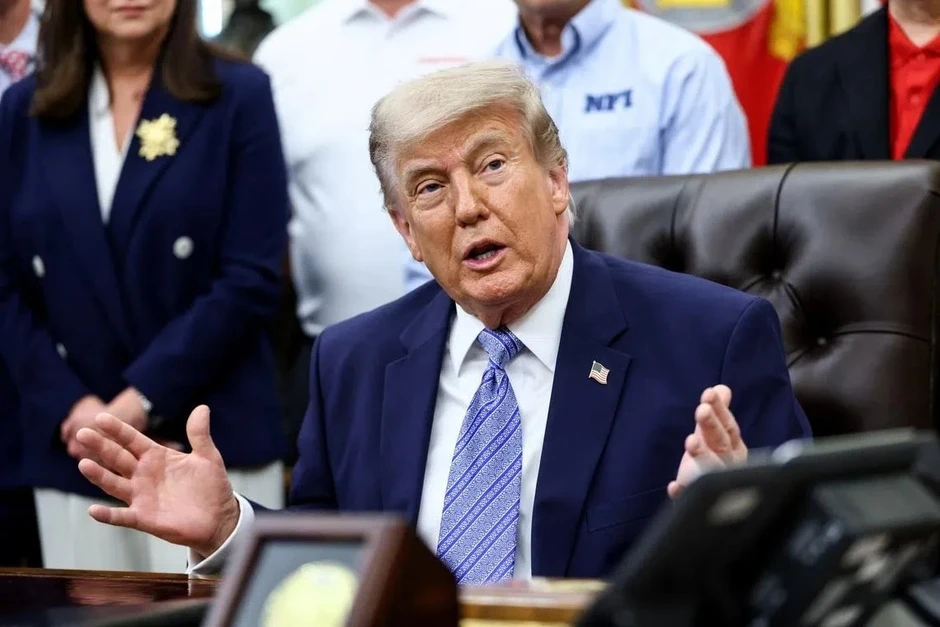 Phản ứng của Tổng thống Trump khi Lãnh tụ Iran lệnh “khóa chặt” uranium Phản ứng của Tổng thống Trump khi Lãnh tụ Iran lệnh “khóa chặt” uranium
