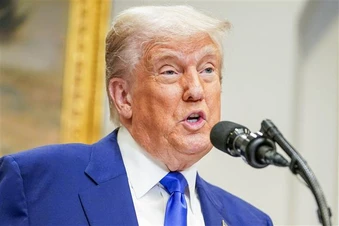 Phản ứng của Tổng thống Trump với đề xuất mới mở eo biển Hormuz của Iran