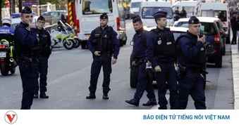 Pháp tuyên chiến với tội phạm ma túy sau vụ thiếu niên 15 tuổi bị bắn chết