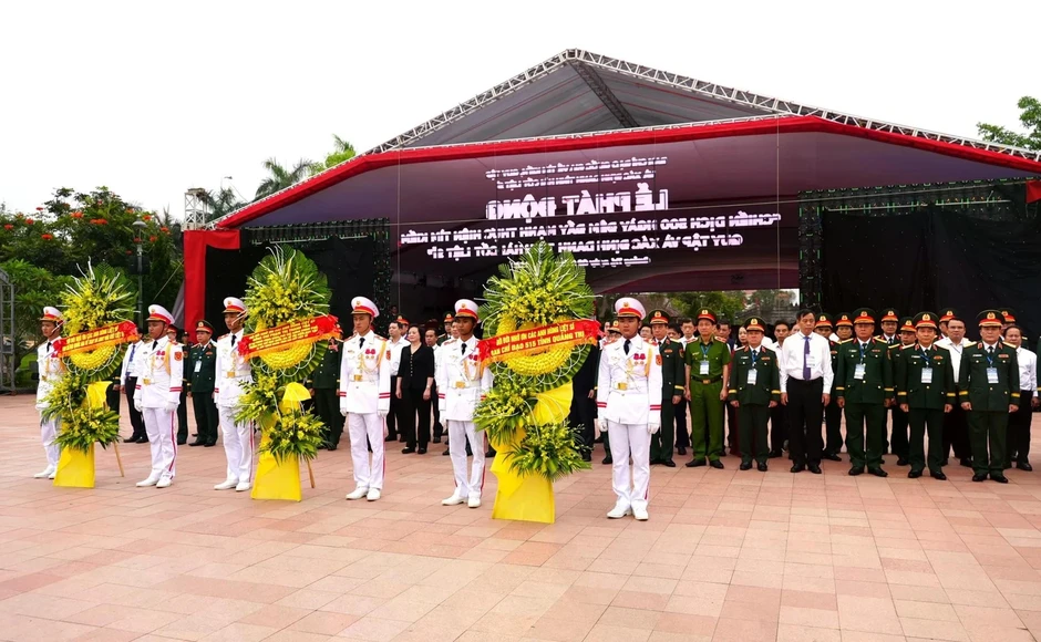 Phát động 500 ngày đêm tìm kiếm, quy tập hài cốt liệt sĩ Phát động 500 ngày đêm tìm kiếm, quy tập hài cốt liệt sĩ
