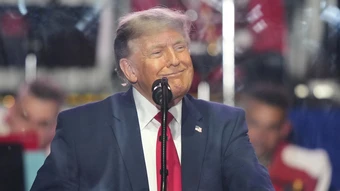 Phe Cộng hòa đổi ý về nghị quyết siết quyền lực chiến tranh của ông Trump