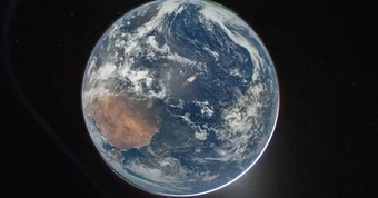 Phi hành đoàn Artemis II gửi ảnh Trái đất huyền ảo từ 160.000km
