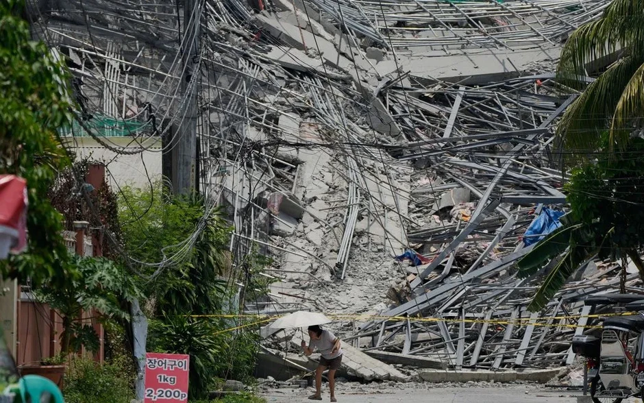 Philippines dừng tìm kiếm cứu hộ vụ sập tòa nhà 9 tầng