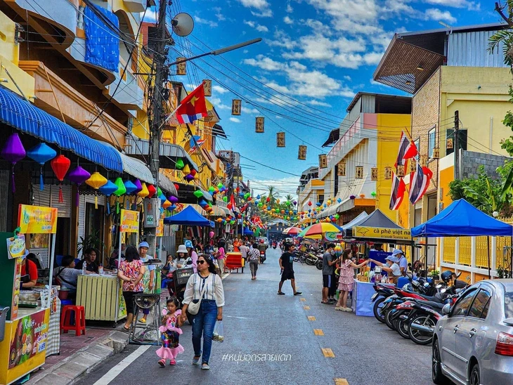 Phố Việt Nam đầu tiên trên thế giới ở Udon Thani có gì đặc biệt? Phố Việt Nam đầu tiên trên thế giới ở Udon Thani có gì đặc biệt?
