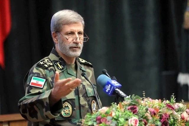 Quân đội Iran được yêu cầu giám sát Mỹ - Israel 'từng phút', chuẩn bị kịch bản chiến sự leo thang Quân đội Iran được yêu cầu giám sát Mỹ - Israel 'từng phút', chuẩn bị kịch bản chiến sự leo thang