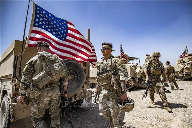 Quân đội Iran phản ứng trước việc ông Trump nói sẽ biến eo biển Hormuz thành ‘lãnh thổ Mỹ’ Quân đội Iran phản ứng trước việc ông Trump nói sẽ biến eo biển Hormuz thành ‘lãnh thổ Mỹ’