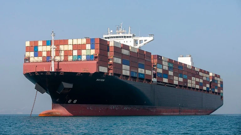 Rộ tin quân đội Mỹ bí mật dẫn đường cho tàu thuyền đi qua eo biển Hormuz Rộ tin quân đội Mỹ bí mật dẫn đường cho tàu thuyền đi qua eo biển Hormuz