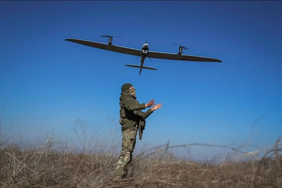Romania bắt tay Ukraine sản xuất UAV, củng cố ngành công nghiệp quốc phòng Romania bắt tay Ukraine sản xuất UAV, củng cố ngành công nghiệp quốc phòng