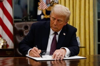 Sắc lệnh mới của Tổng thống Trump về tiêm chủng trẻ em vấp phải phản ứng của giới chuyên môn