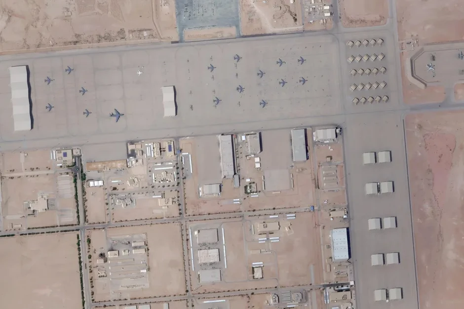 Saudi Arabia đánh chặn 11 tên lửa, mảnh vỡ rơi gần các cơ sở năng lượng Saudi Arabia đánh chặn 11 tên lửa, mảnh vỡ rơi gần các cơ sở năng lượng
