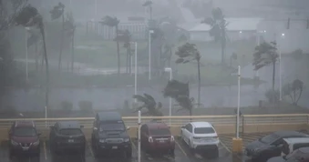Siêu bão đổ bộ khu vực đồn trú nhiều căn cứ quân sự quan trọng của Mỹ